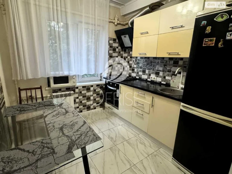 Продаж Квартира Дніпровський
