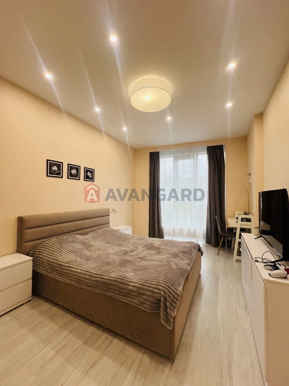 Продається затишна 2к квартира 64 м² з ремонтом та пано