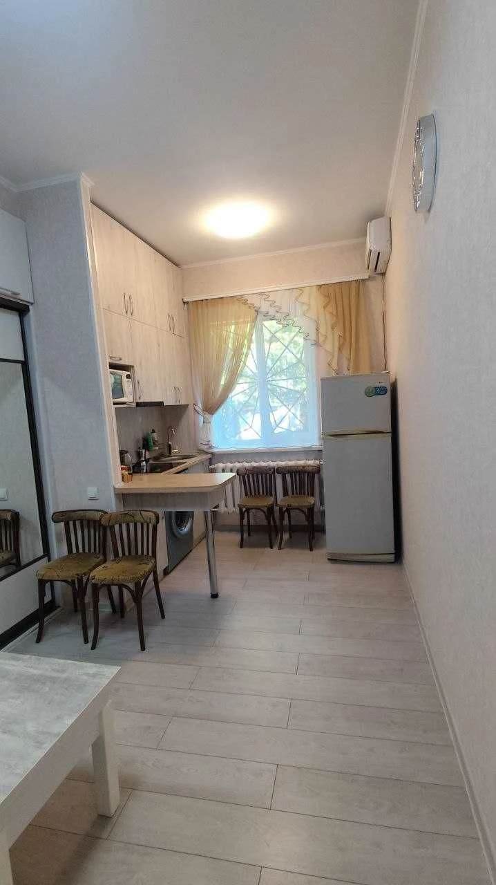 Продам 1-к квартиру 25 м² с ремонтом и мебелью. Адмиральский