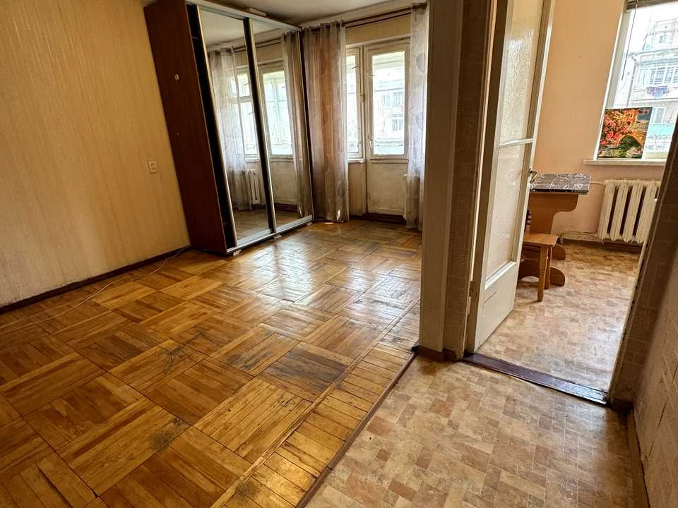 Квартира. Одеса, Героїв Крут вул.