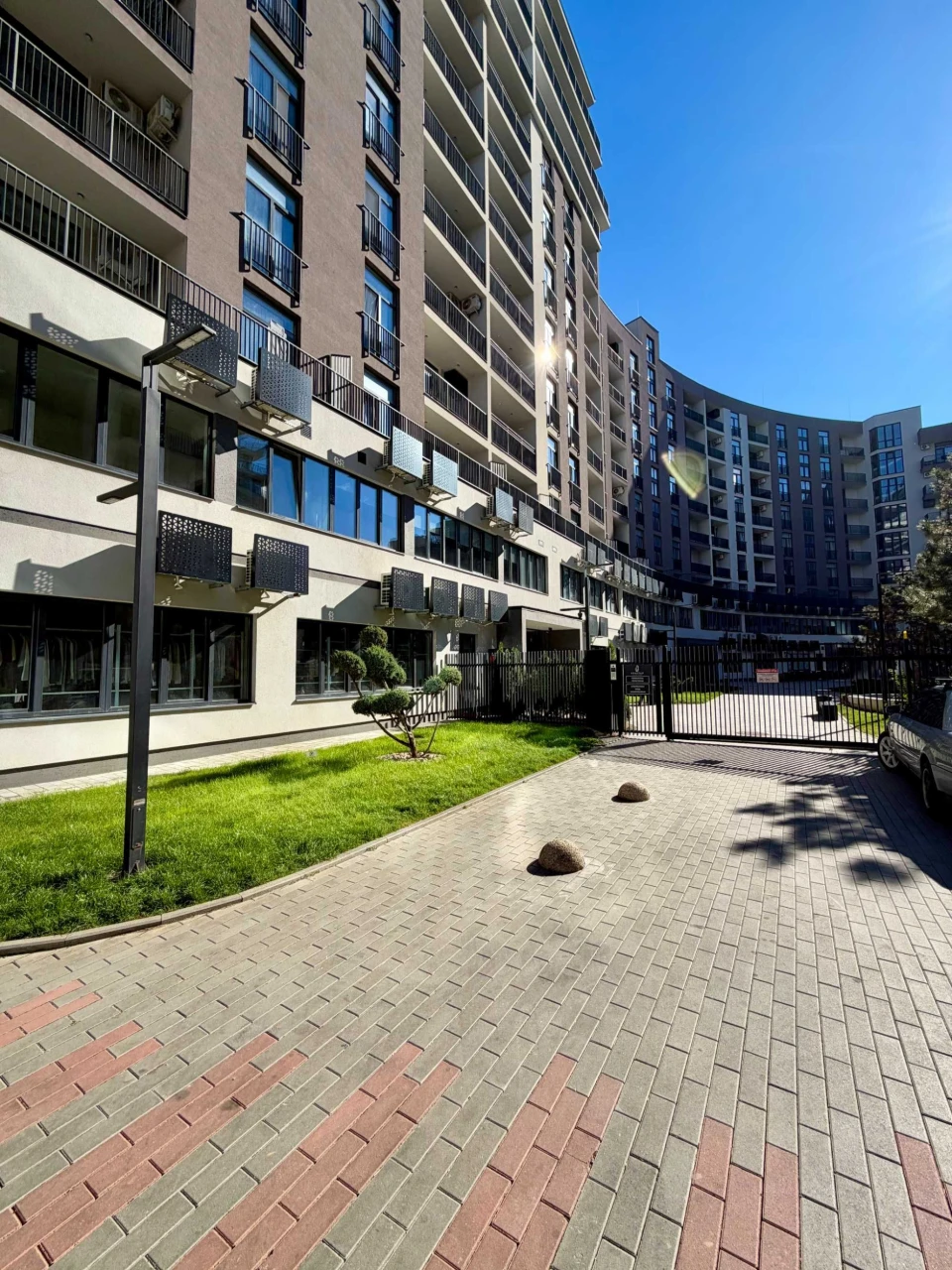 Продаж 1-кімнатної квартири 53 м² з великою терасою | ЖК Cry