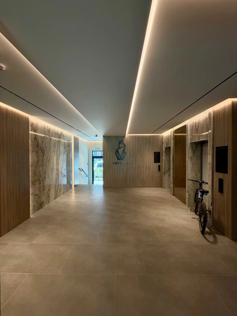 Продаж 1-кімнатної квартири 53 м² з великою терасою | ЖК Cry