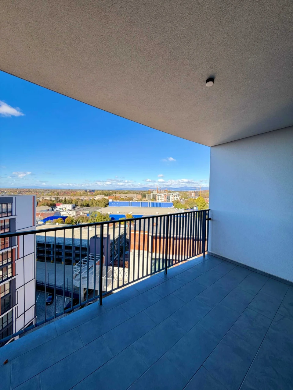 Продаж 1-кімнатної квартири 53 м² з великою терасою | ЖК Cry