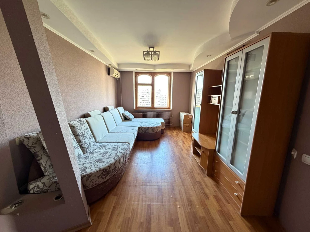 Продам 3-кімнатну квартиру на Олексіївці, метро Перемога, бу
