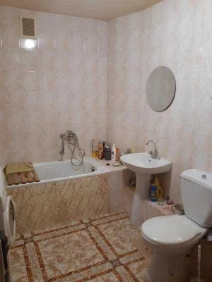 Продам 2к кв 5/9 на Академика Павлова возле метро