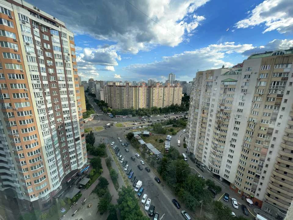 Квартира. Київ, Урлівська вул.