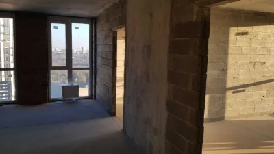 Продам 3-кімнатну квартиру . Буд. 4