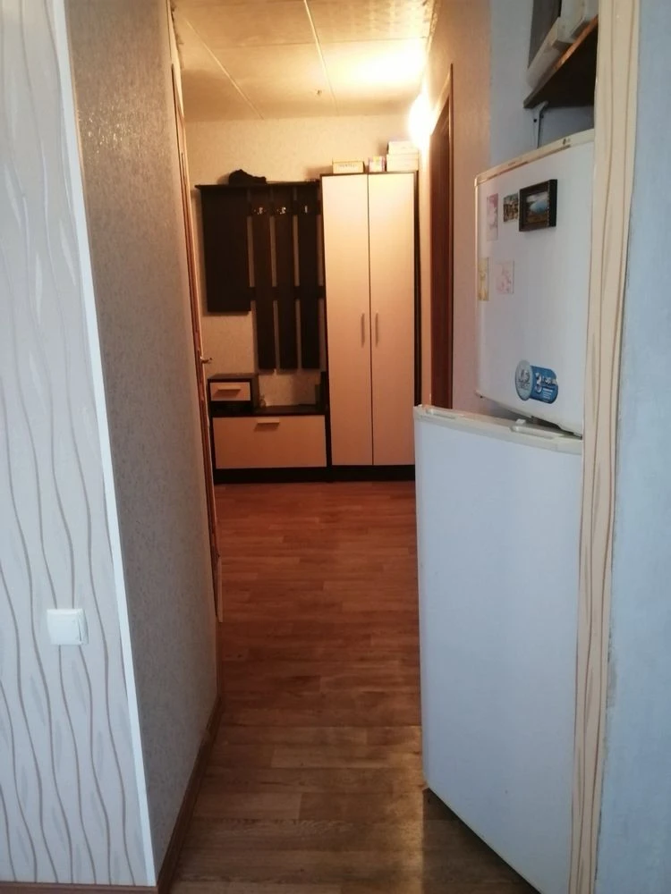 Продам 2 ком.квартиру Титова 22а/Правый берег
