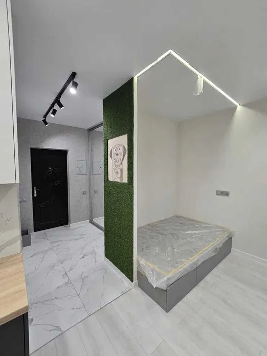 Продам 1 кімнатну з ремонтом ЖК Park Land Теремки  69000 у.е