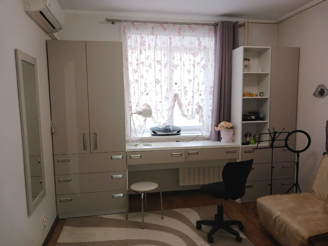 Продаж 3-кімнатної Миропільська,39