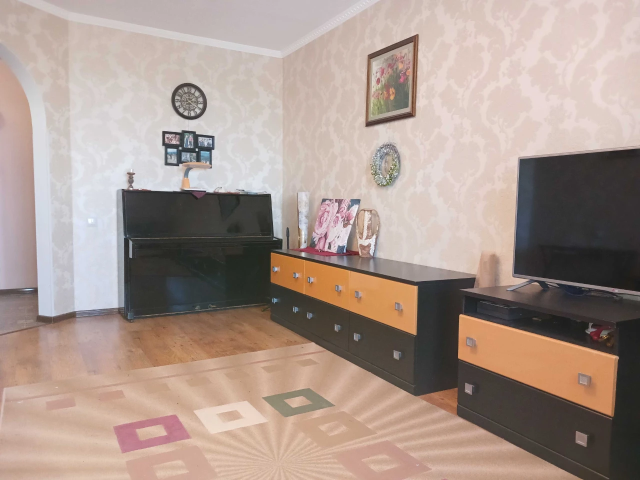 Продаж 3-кімнатної Миропільська,39