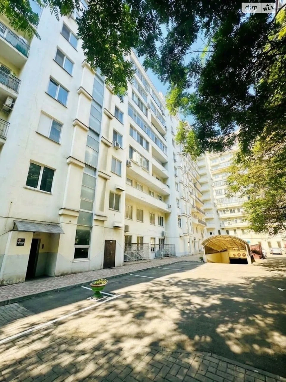 Продаж Квартира Центр