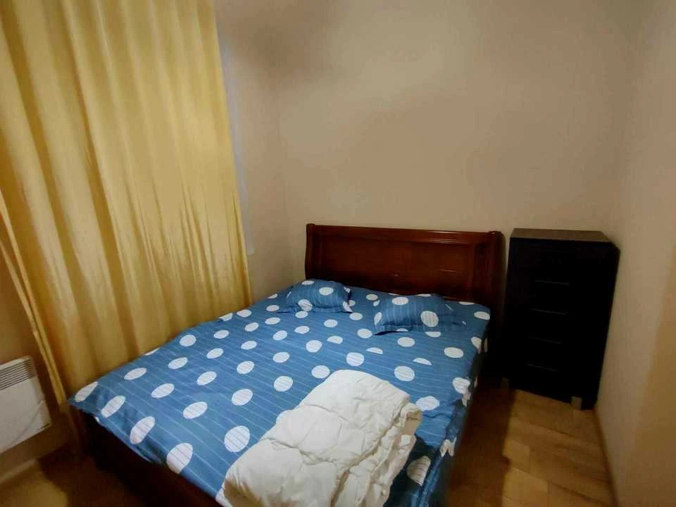 Квартира. Одеса, Дерибасівська вул.