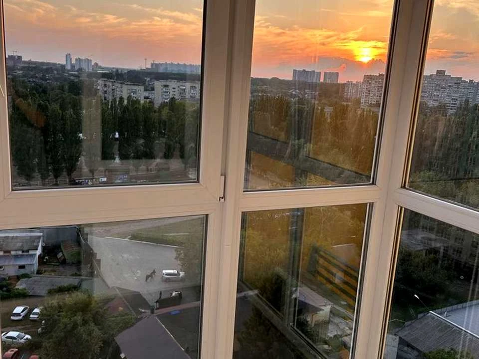 Квартира. Київ, Академіка Заболотного вул.