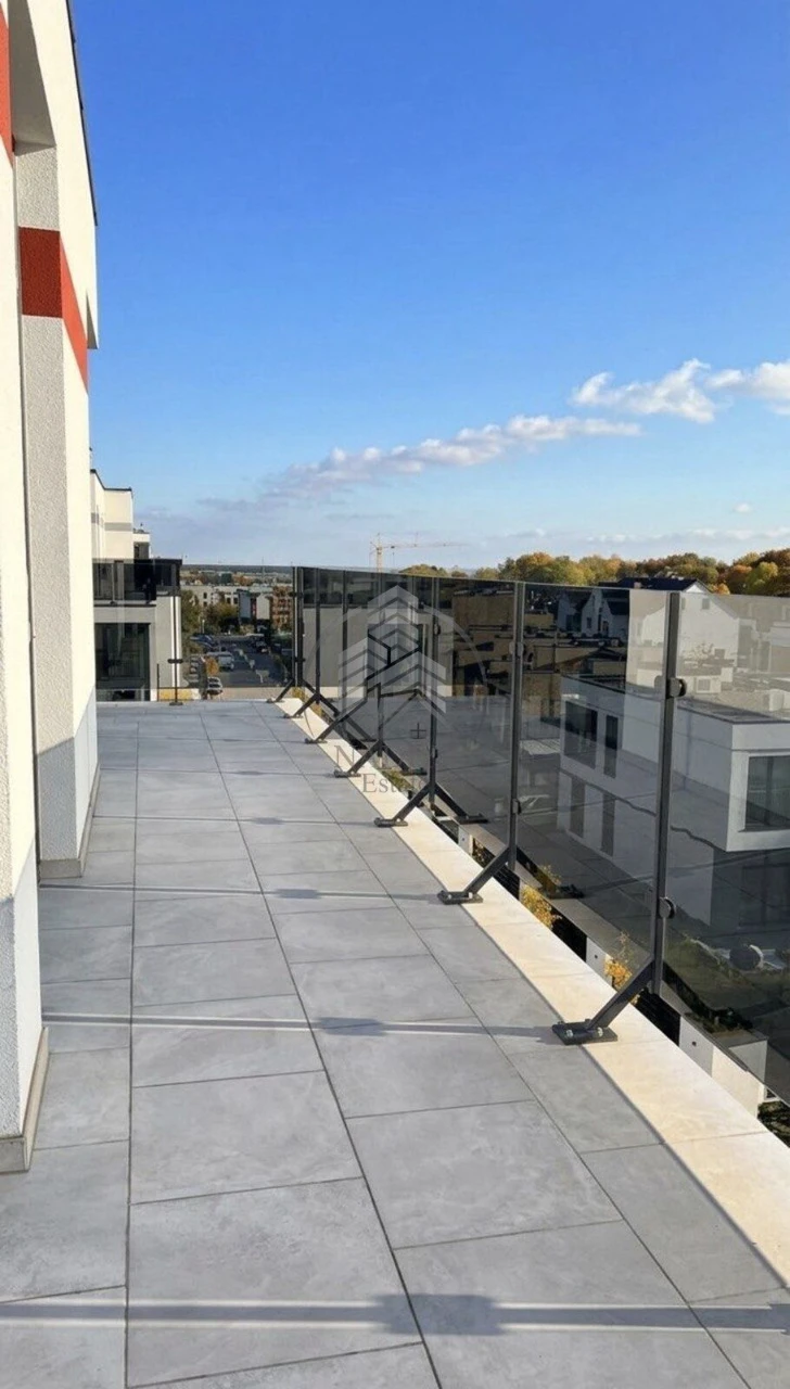 Продаж 3 кімнатної квартири з терасою 40 кв.м у ЖК Silent Pa