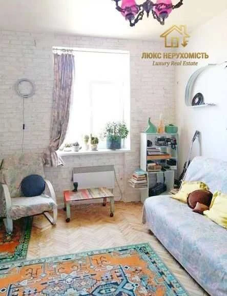 Продам 1 комнатную квартиру ул. Дальницкая
