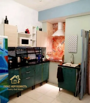 Продам 1 комнатную квартиру ул. Дальницкая