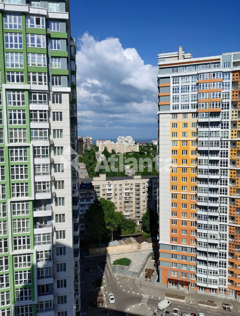 Продам 1 кім.квартиру.Ремонт.Низький поверх.ЖК 4 Сезони.Пр.Г