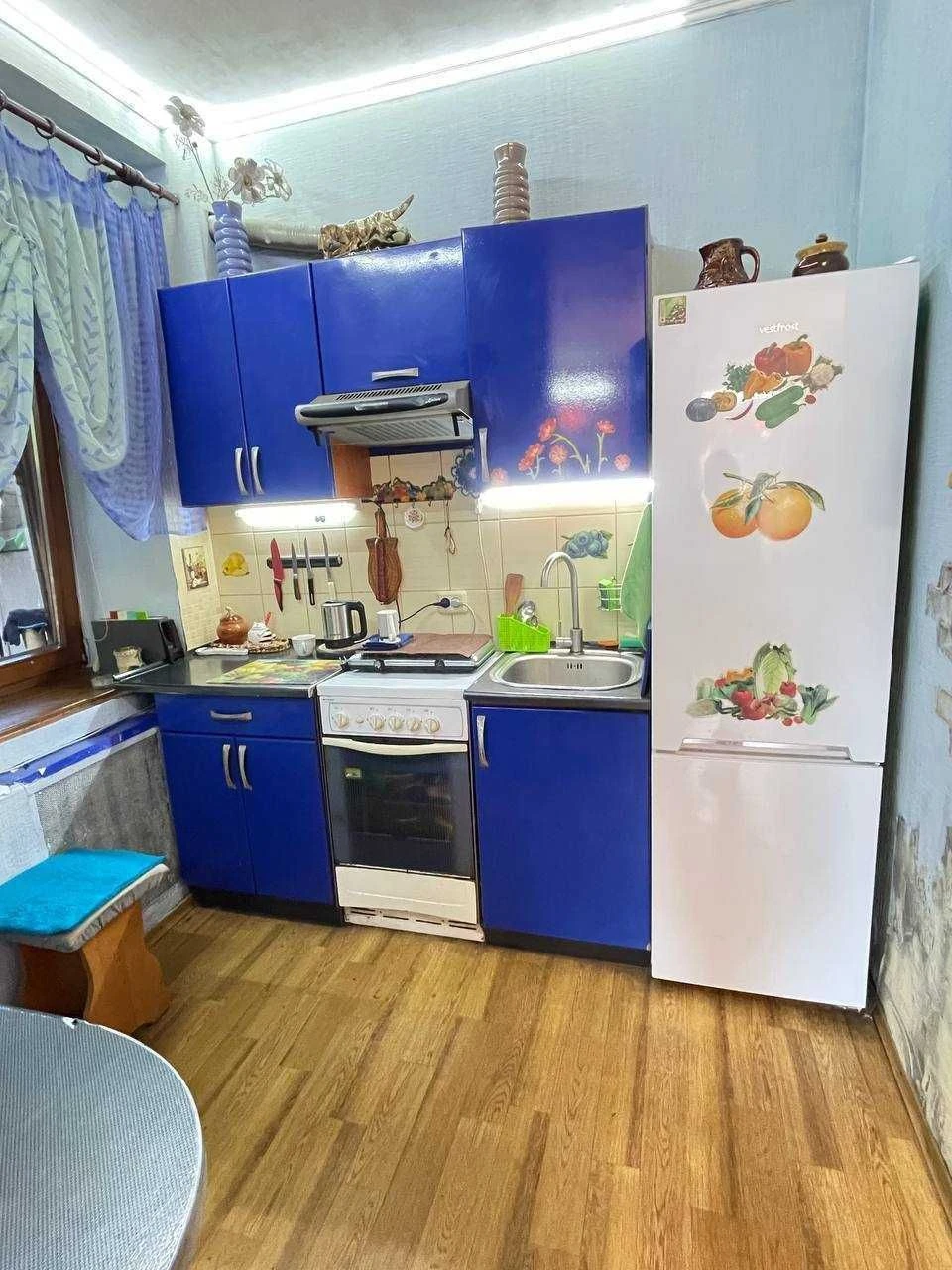 93841 Продам 2-комнатную квартиру на Холодной горе, Новосело