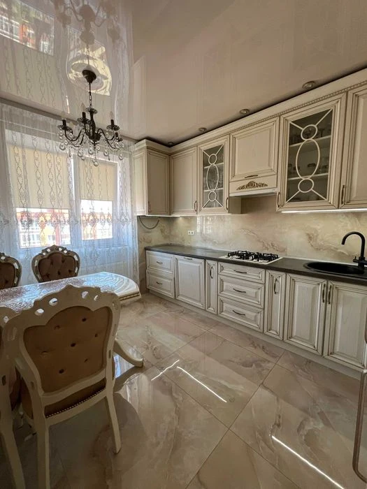 For sale 3 rooms. Design renovation. Viktoria Gardens