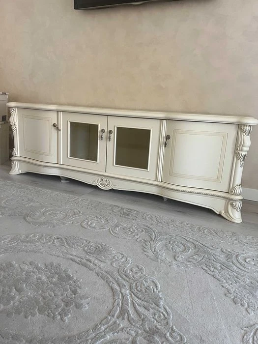 For sale 3 rooms. Design renovation. Viktoria Gardens
