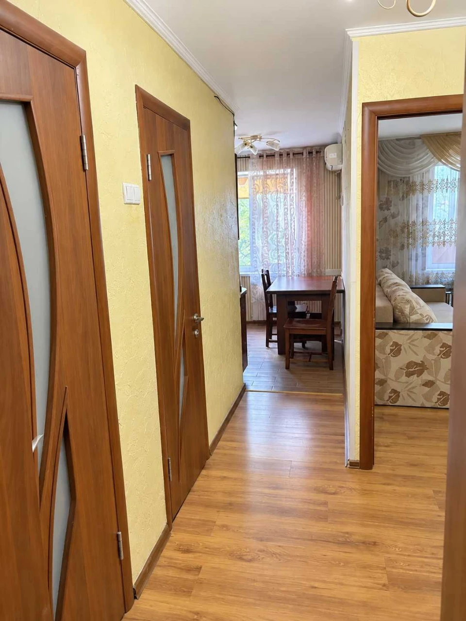 • Затишна 1-кімнатна квартира 35 кв. м на вул. Вірменська, 2