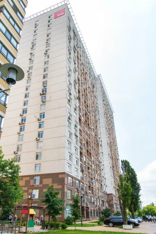 Продажа 3-комнатной квартиры 85 м², Ованеса Туманяна ул., 3