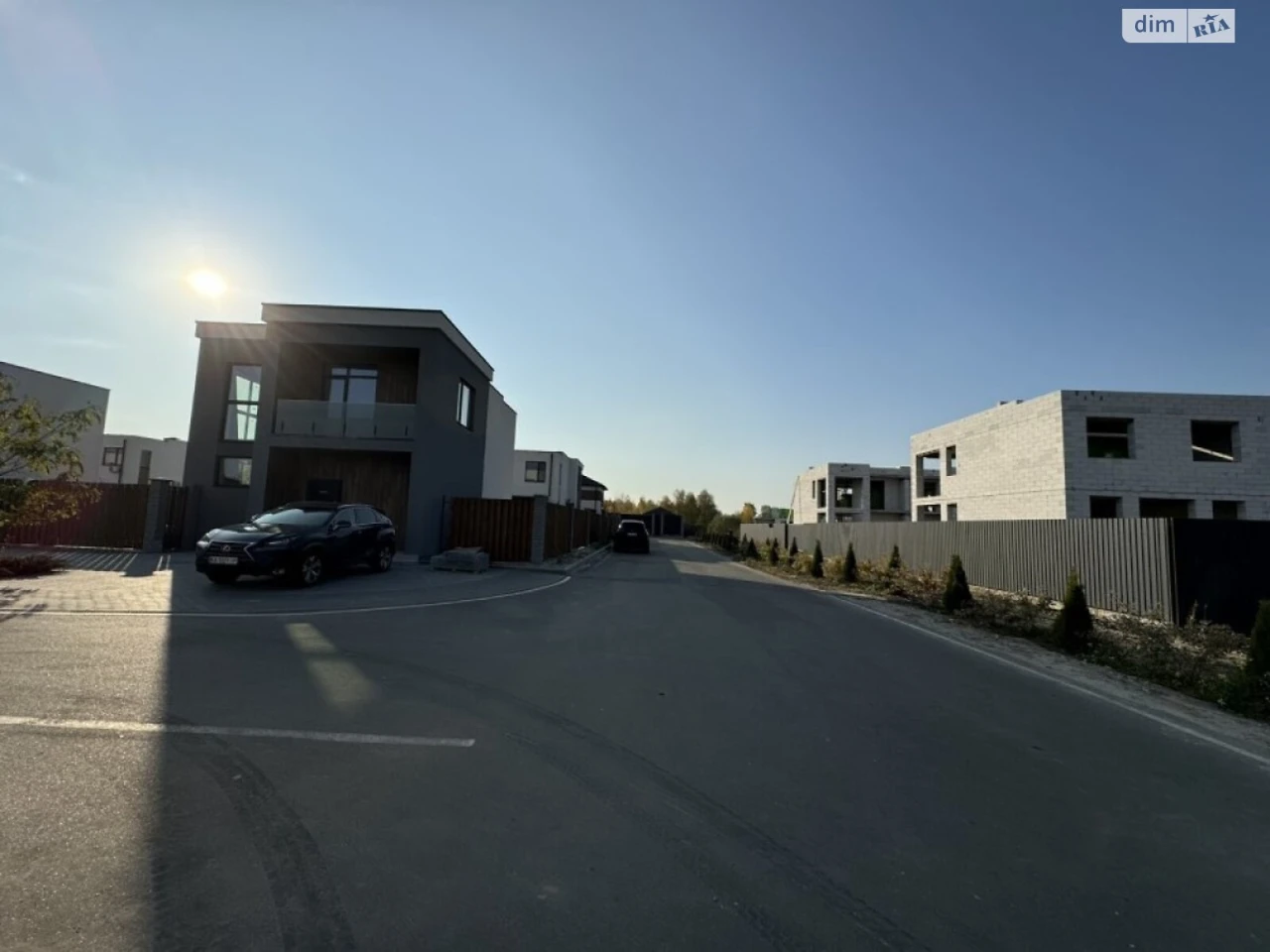 Продаж Дуплекс Дарницький