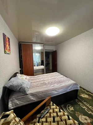 Продаж 3 кімнатної квартири 64 м2 2/3 пов Цегла. Київський в