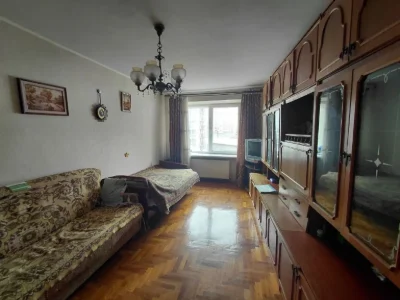 Продається 2 кім кваитира 56 м.кв по вул. Лучаківського
