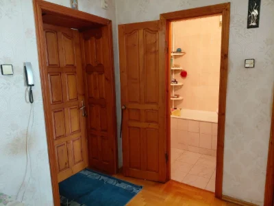 Продається 2 кім кваитира 56 м.кв по вул. Лучаківського