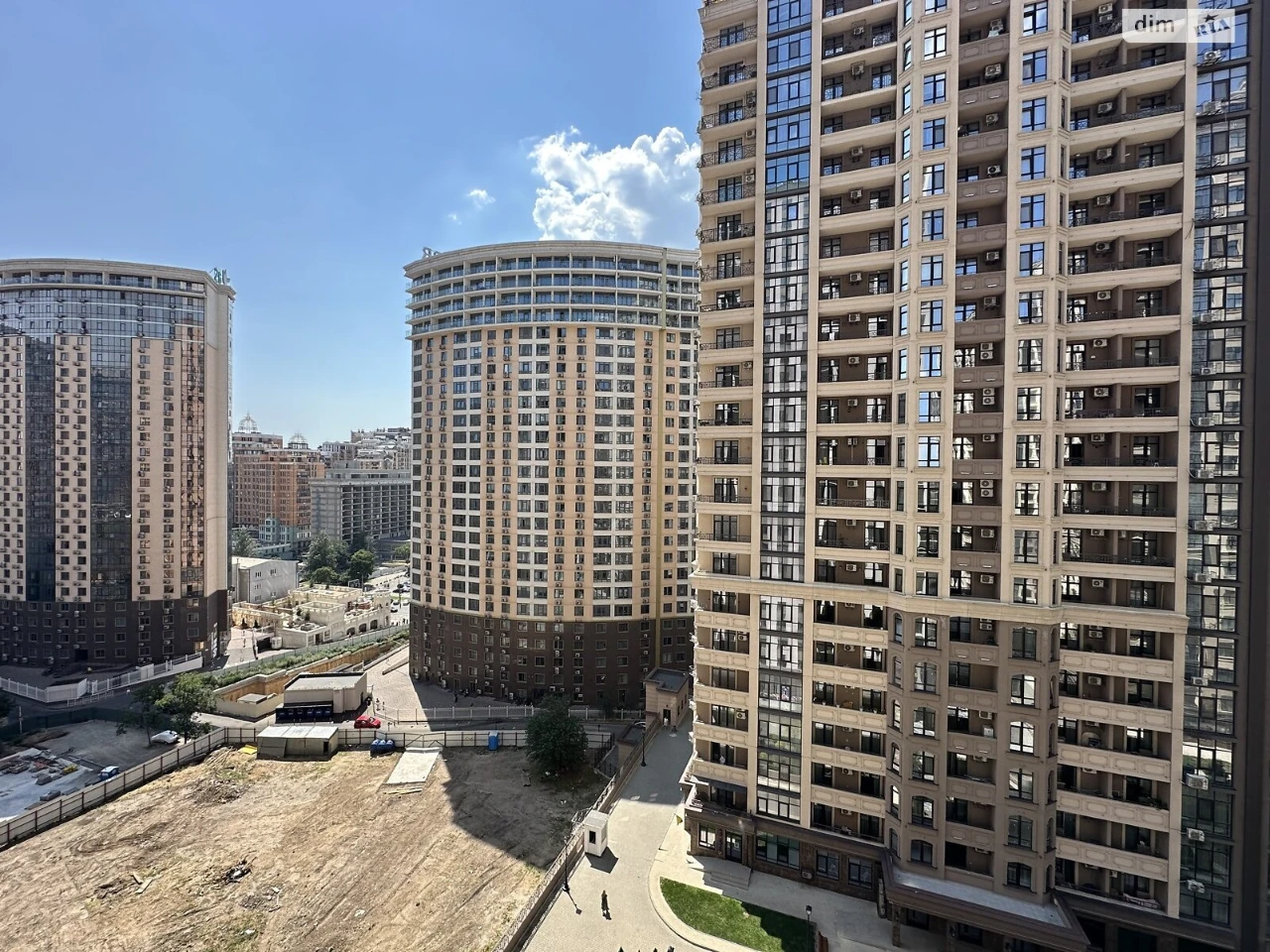 Продажа квартиры Аркадия.
