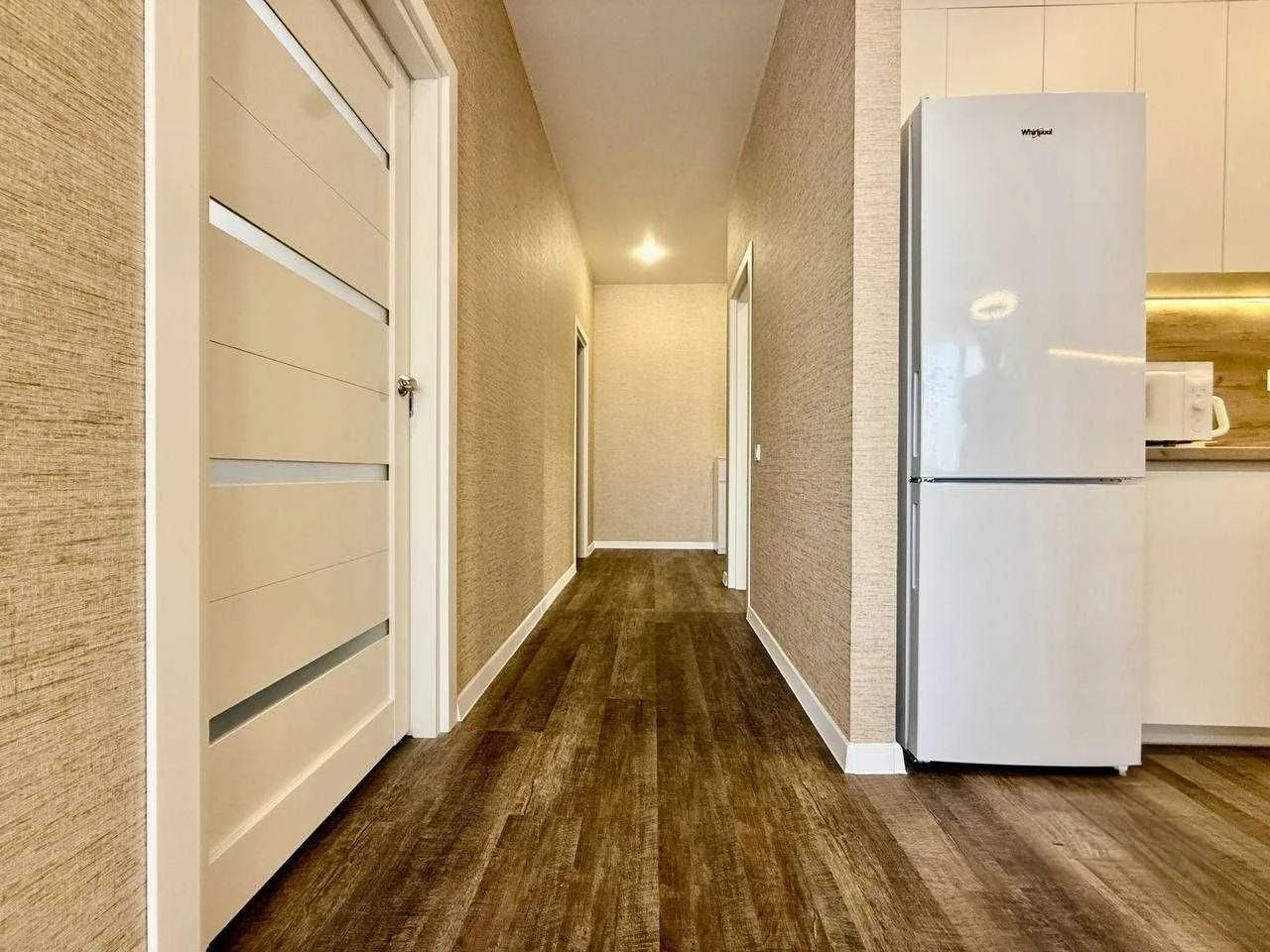 Продаж видової 3к квартири 71,5м² з ремонтом та меблями | ЖК