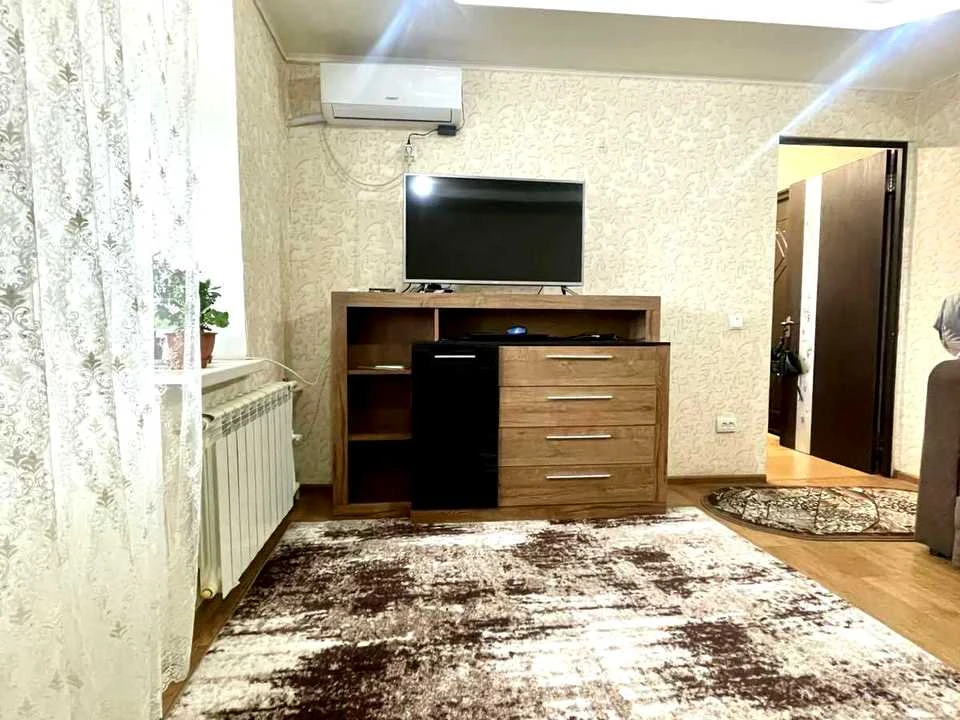 Квартира. Дніпро, Новошкільна вул.