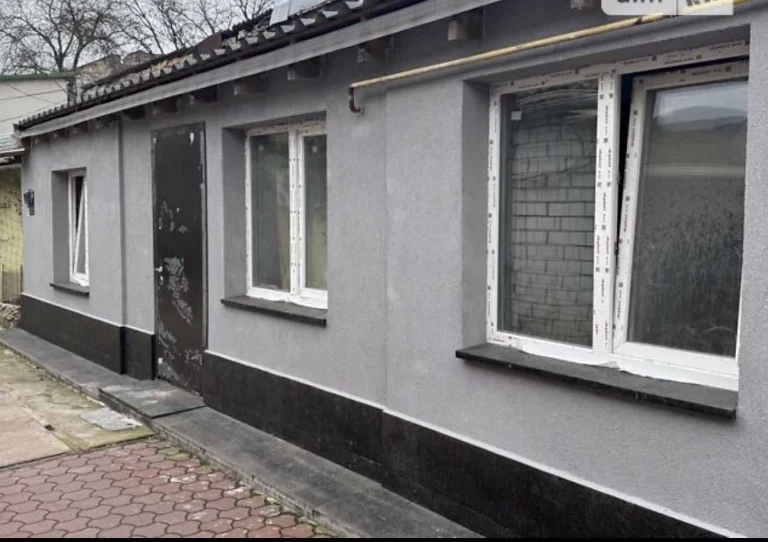 Двухкомнатная квартира на земле на Молдаванке по 625$ за мет