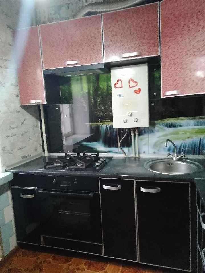 Продам квартиру Правый берег