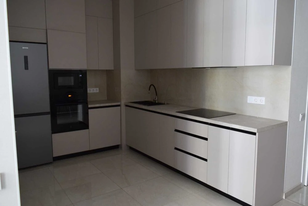 A decent apartment for sale in the Akropol residential complex on Fontanskaya road