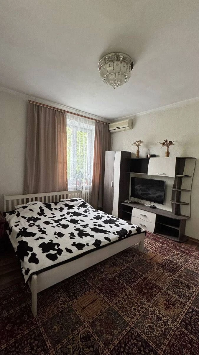 Продаю 2 кім квартиру