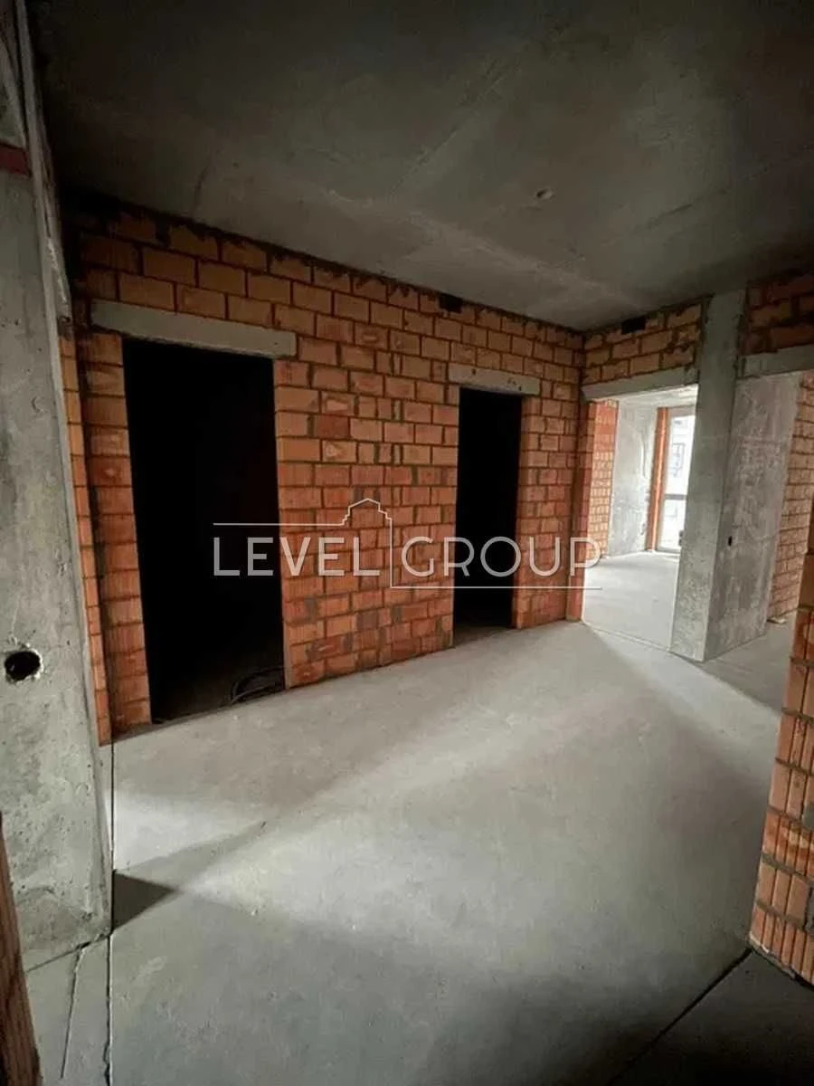 Продаж три кімнатної квартири  90.5 м. кв. в ЖК Старт, Вільг