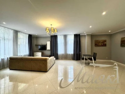 Apartment for Sale: 86 m² in the Botanic House Club House, Pech