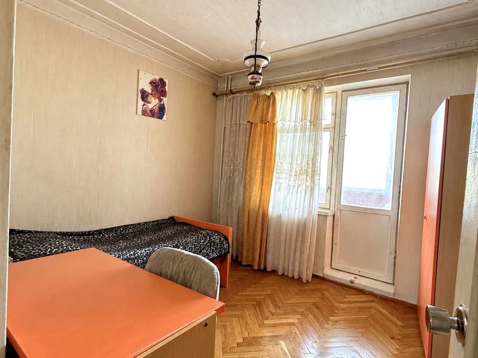 Квартира. Київ, вулиця Композитора Лятошинського