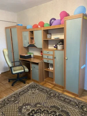 Продам 3 к. квартиру, улица Академика Филатова, рядом с площ