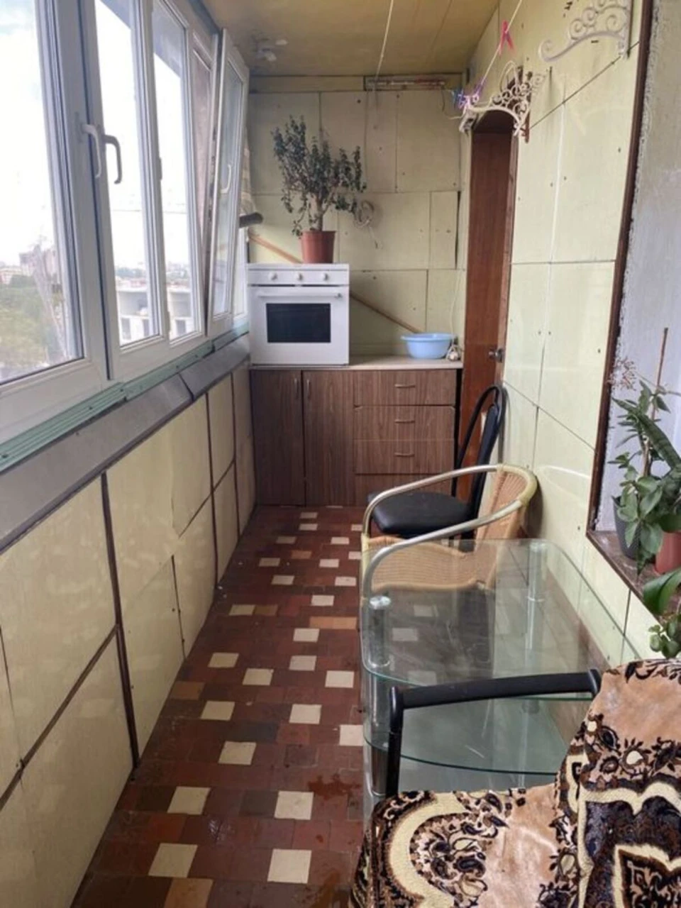 Продам 3 к. квартиру, улица Академика Филатова, рядом с площ