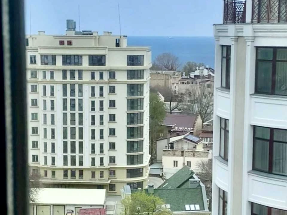 Apartment. Odessa, Italisky Bullevard.