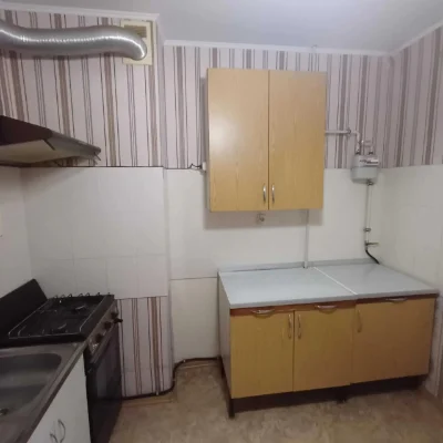 One-bedroom apartment on Leada