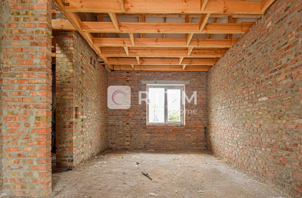 Sale of a single-story duplex in the Шевchenkivs' Gai!