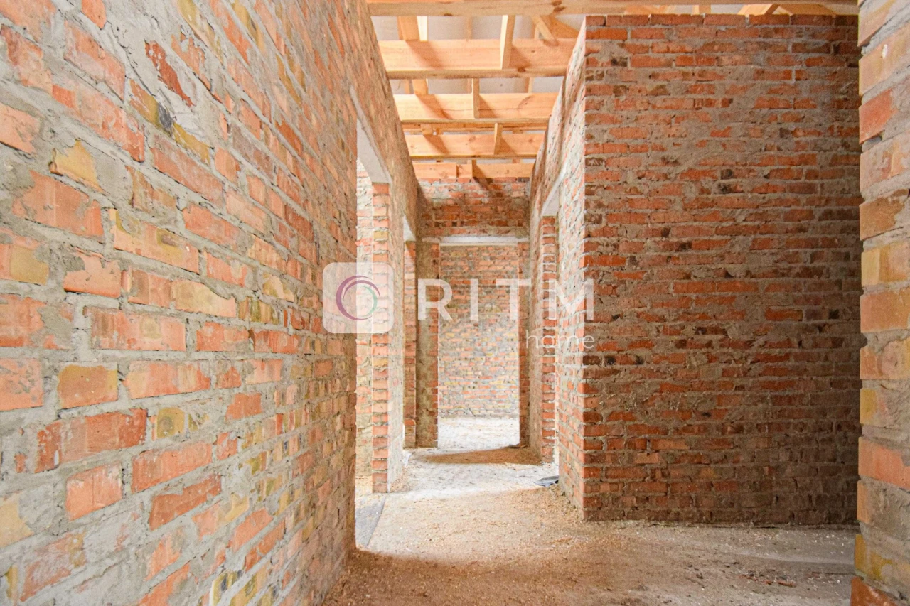 Sale of a single-story duplex in the Шевchenkivs' Gai!