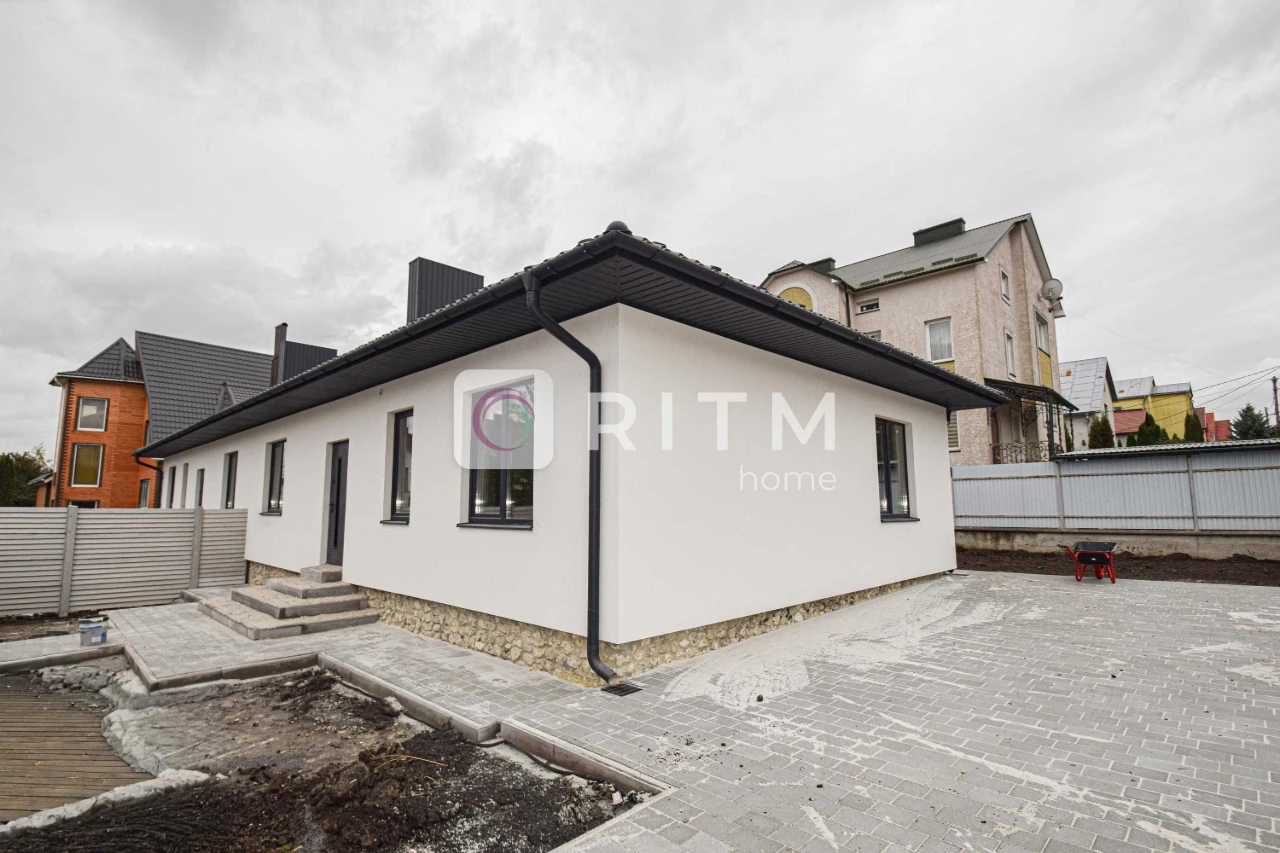Sale of a single-story duplex in the Шевchenkivs' Gai!