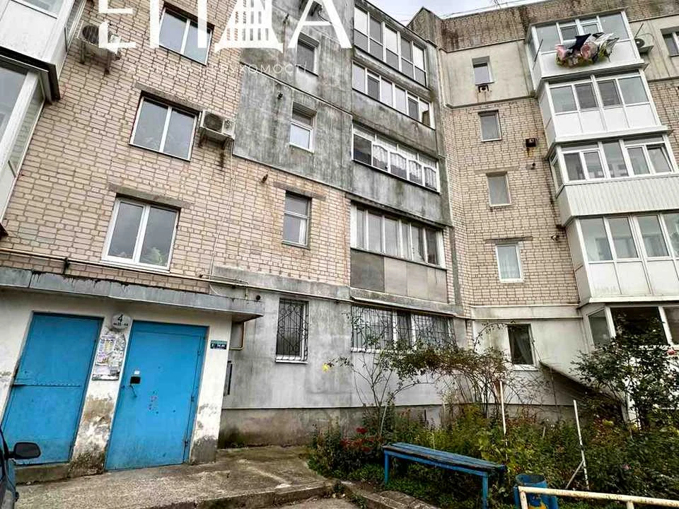 Квартира. Кропивницький, вулиця Героїв-земляків.