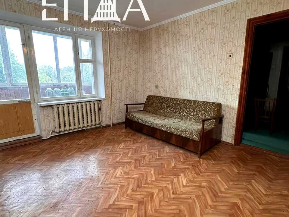 Квартира. Кропивницький, вулиця Героїв-земляків.